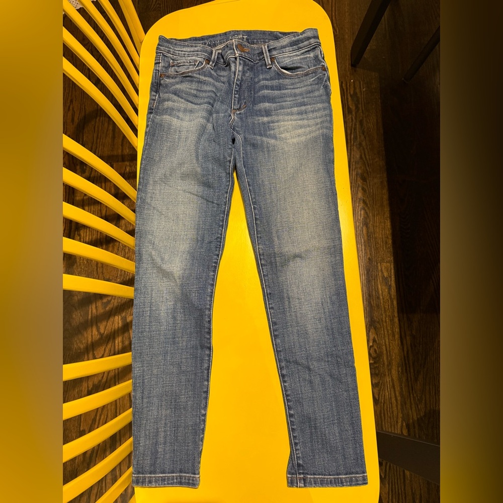 LOFT Blue Skinny Jeans with Classic Style